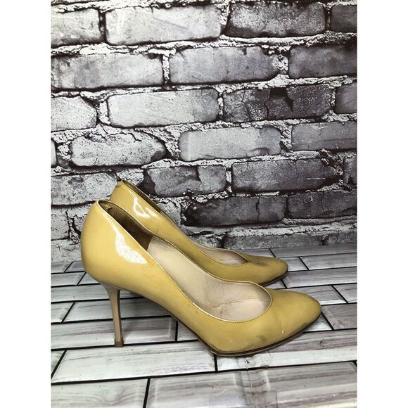 JIMMY CHOO London Yellow Patent Leather Kitten Pumps Heels Women’s Sz 35EU/5M US - Picture 4 of 16